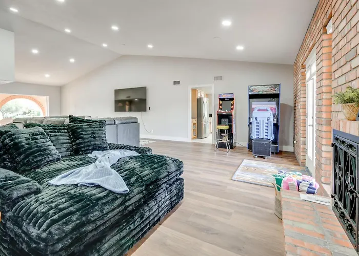 Putting Green! Fairway Retreat On Dobson Ranch Holiday home *