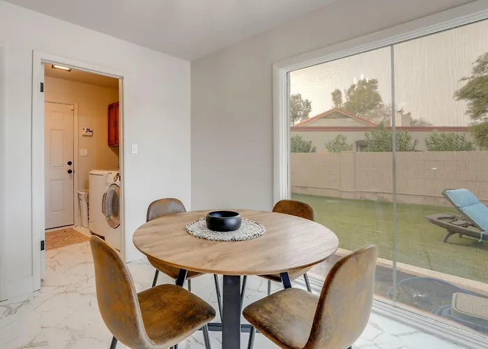 Putting Green! Fairway Retreat On Dobson Ranch Holiday home *